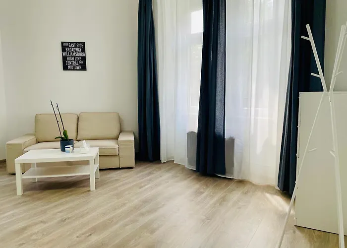 Comfy Flat At The Heart Of *