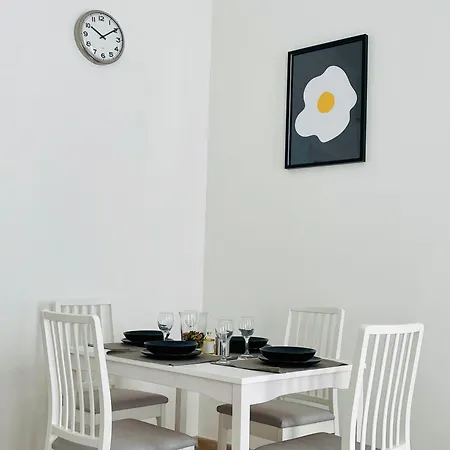 Apartman Comfy Flat At The Heart Of