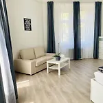 Comfy Flat At The Heart Of Budapeşte
