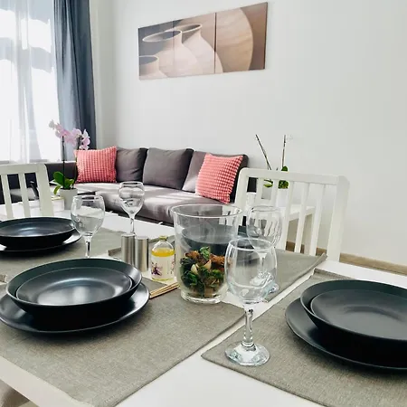 Comfy Flat At The Heart Of Apartamento Budapest